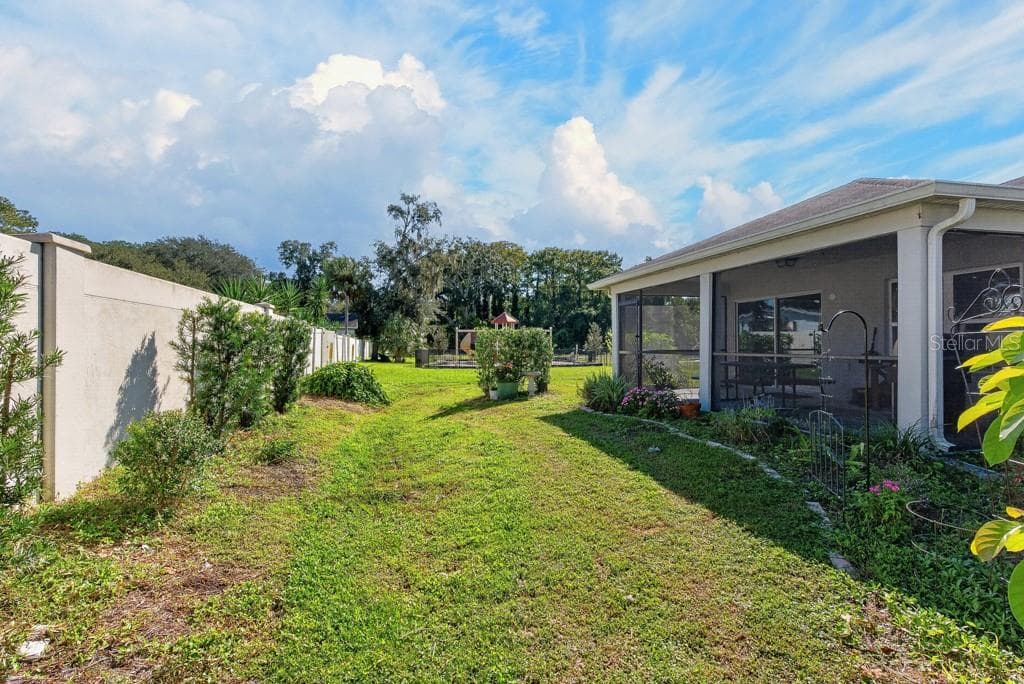 Single Family Residence at 9244 FREEDOM HILL DR, SEFFNER, photo 44 of 54