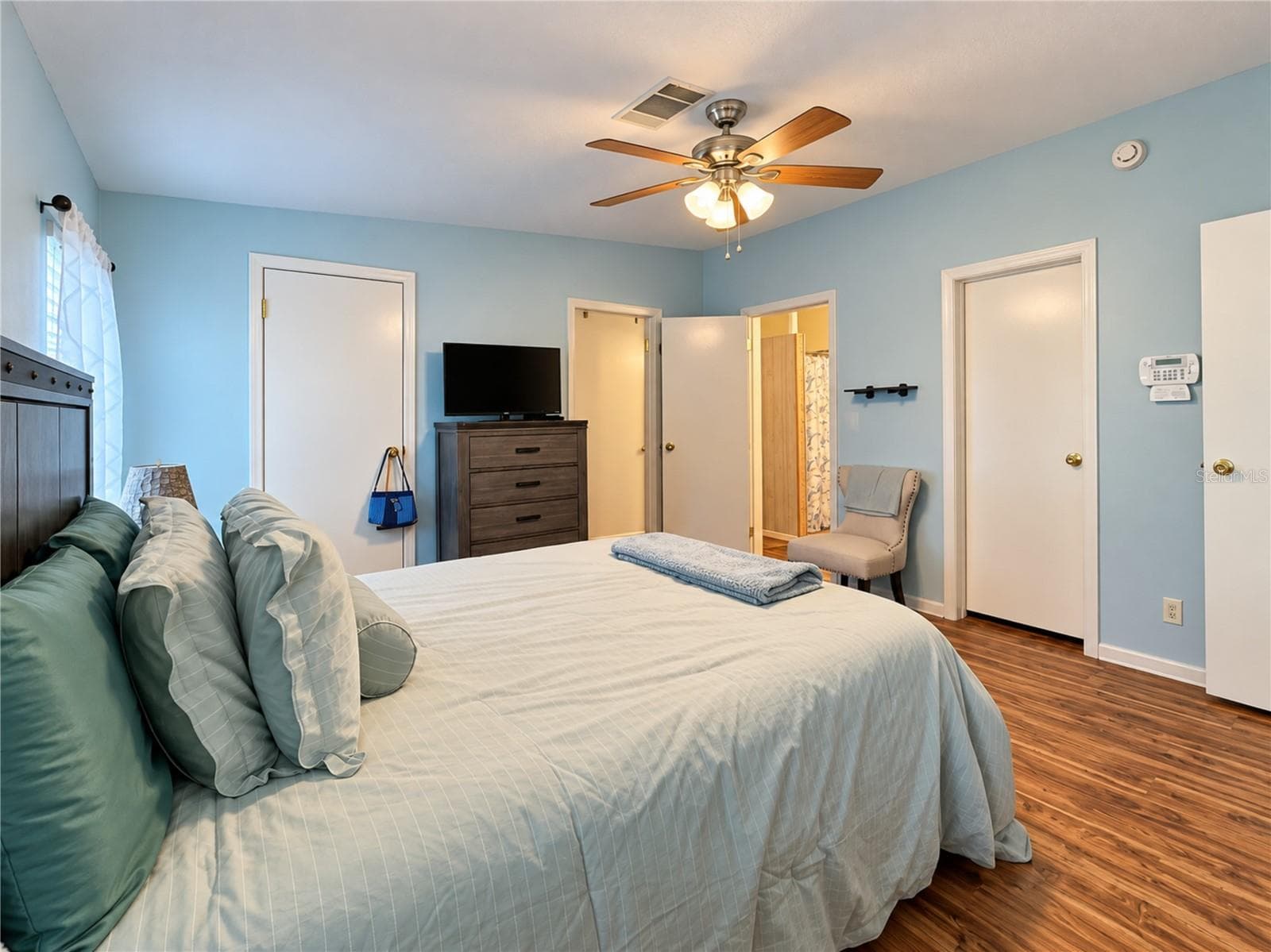Manufactured Home at 17371 NW 83RD CT, FANNING SPRINGS, photo 14 of 30