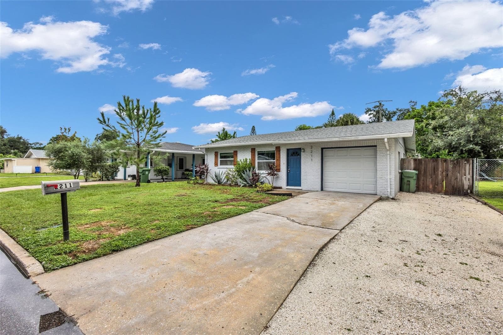 Single Family Residence at 2211 21ST ST W, BRADENTON, photo 2 of 29