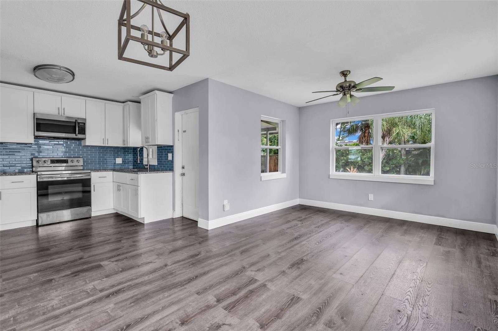 Single Family Residence at 2211 21ST ST W, BRADENTON, photo 13 of 29