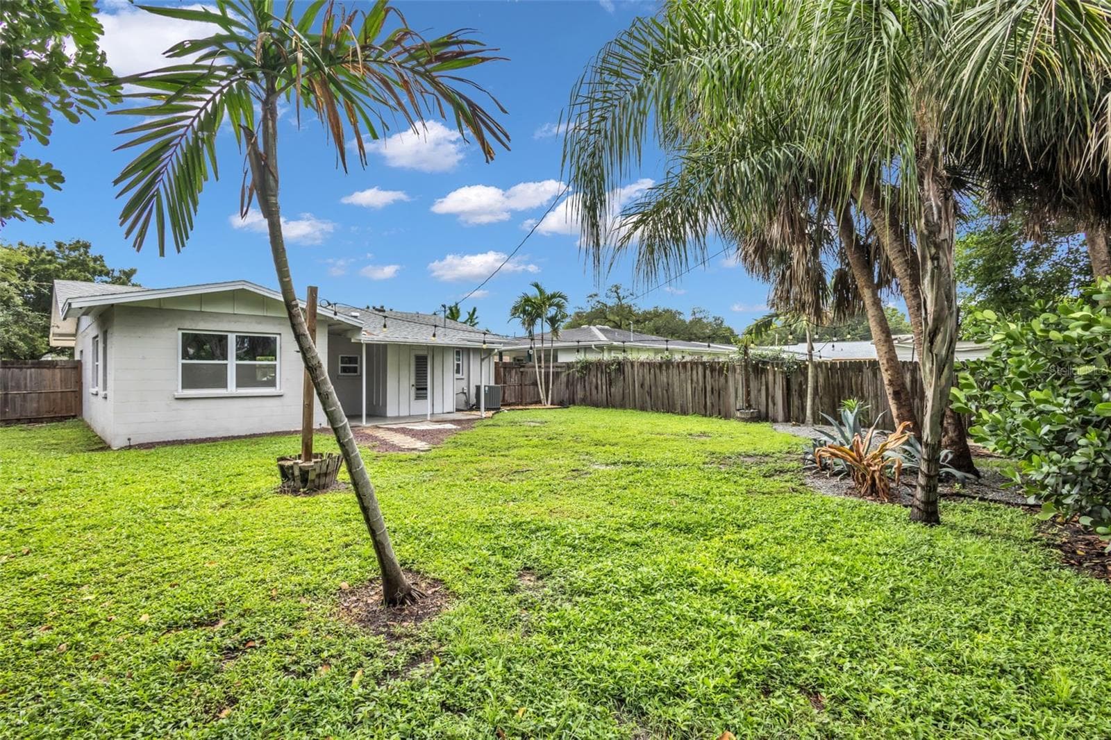 Single Family Residence at 2211 21ST ST W, BRADENTON, photo 15 of 29
