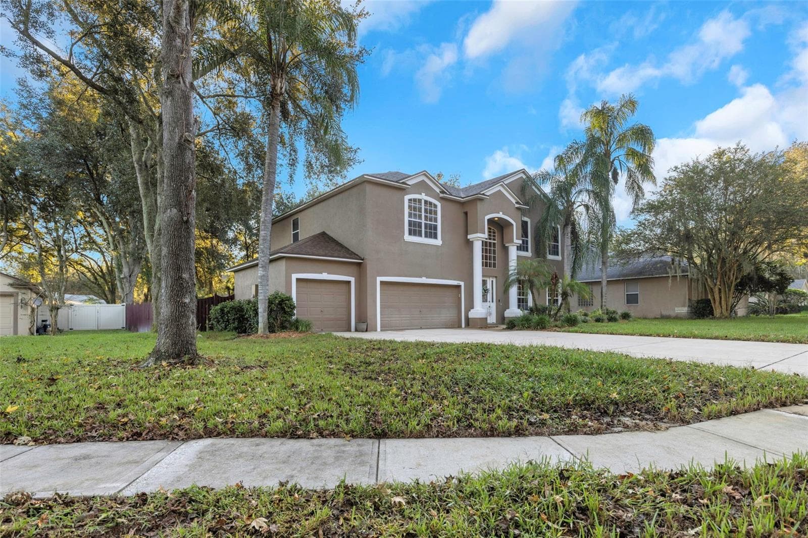 Single Family Residence at 1406 MCCREA DR, LUTZ, photo 2 of 97