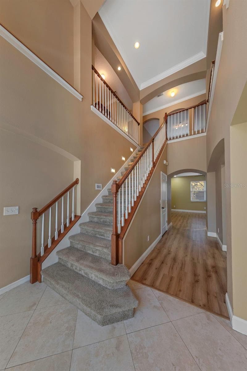 Single Family Residence at 1406 MCCREA DR, LUTZ, photo 11 of 97