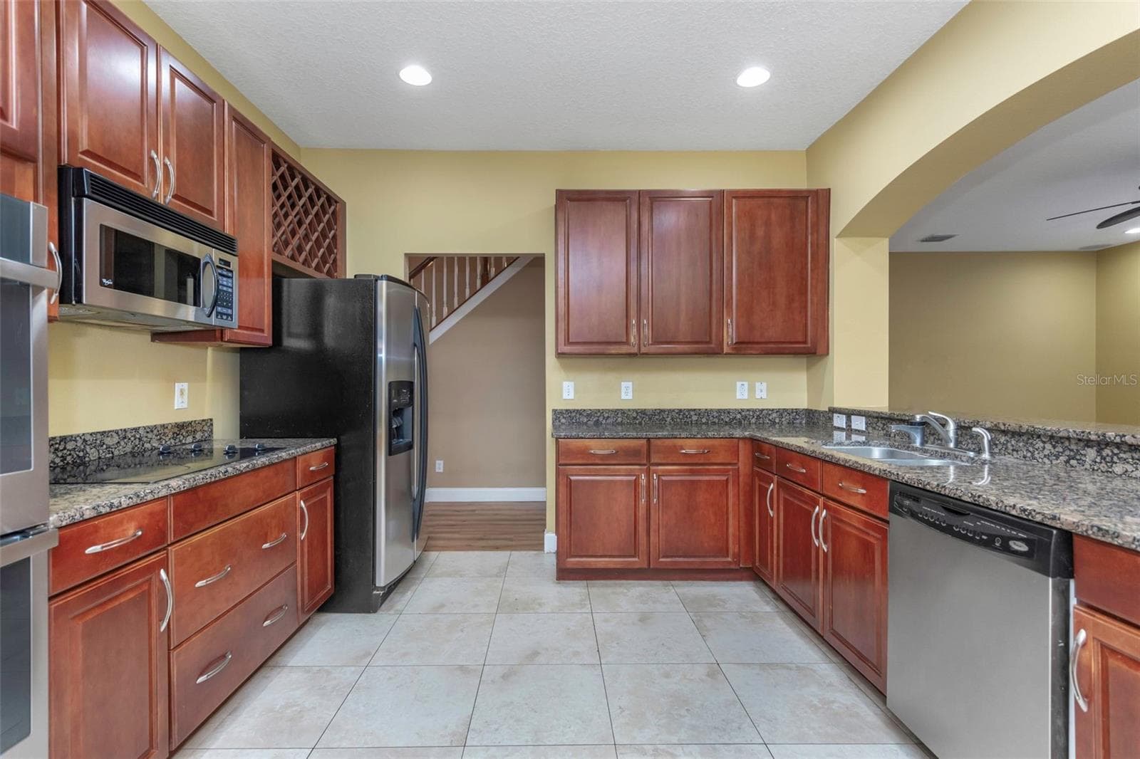 Single Family Residence at 1406 MCCREA DR, LUTZ, photo 13 of 97