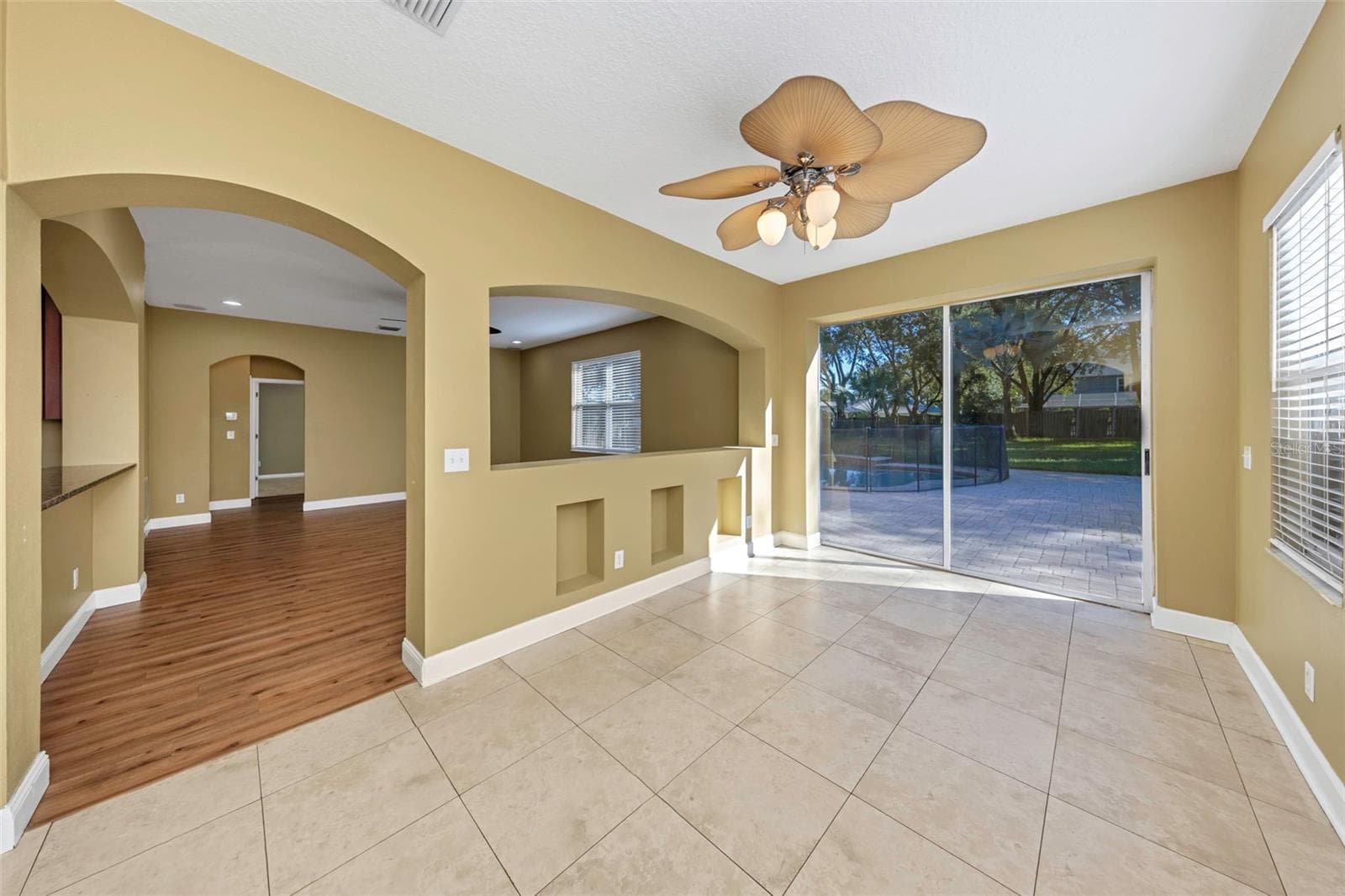 Single Family Residence at 1406 MCCREA DR, LUTZ, photo 22 of 97