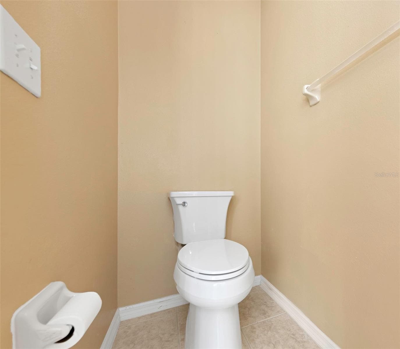 Single Family Residence at 1406 MCCREA DR, LUTZ, photo 74 of 97