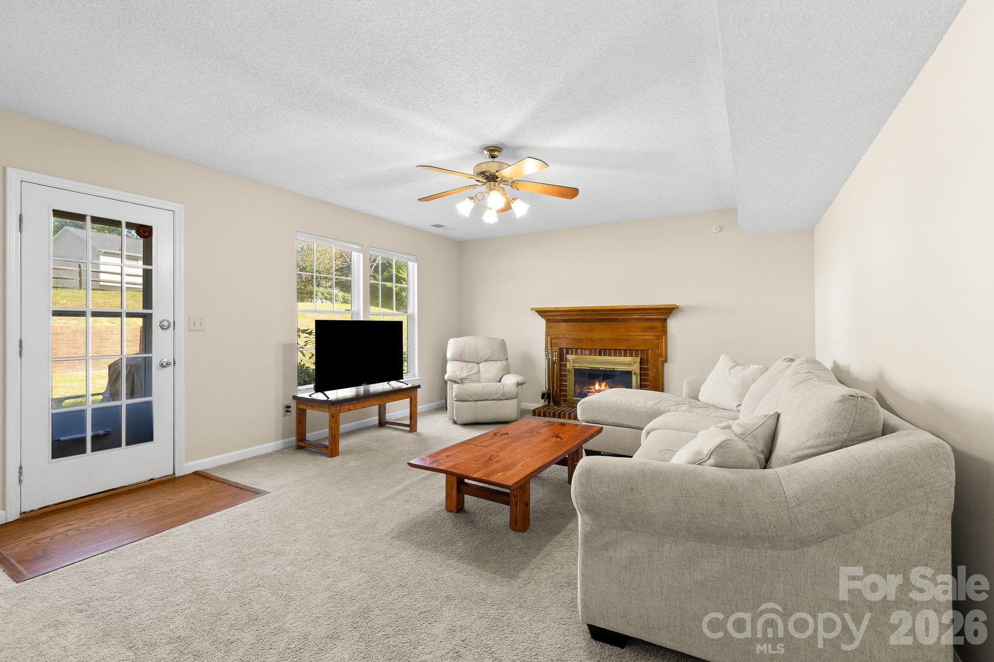 Single Family Residence at 8908 Steinbeck Court, Charlotte, photo 17 of 48