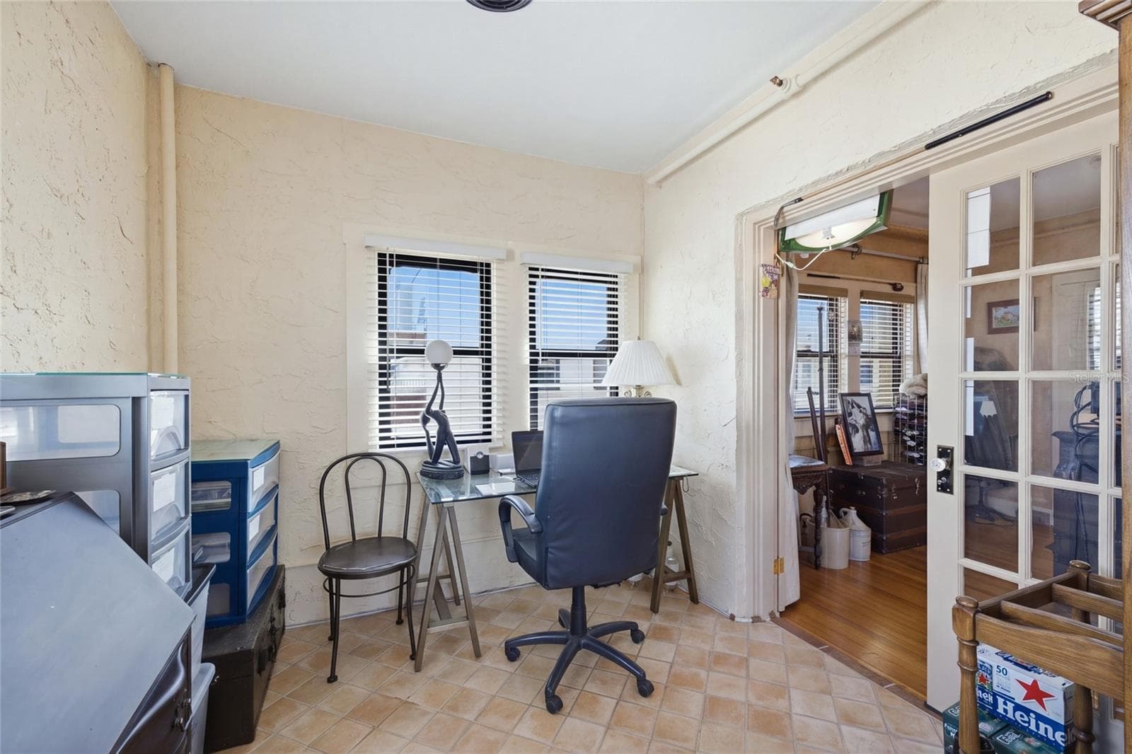Office - 130 4TH AVE N #702, ST PETERSBURG