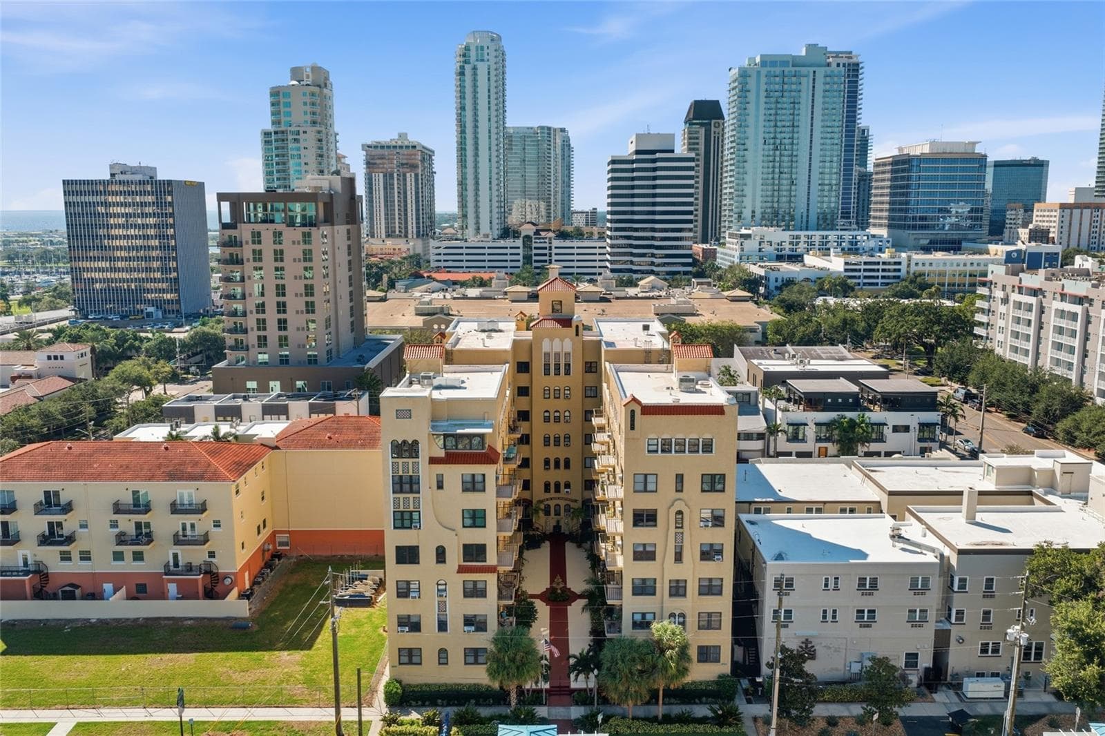 Aerial View - 130 4TH AVE N #702, ST PETERSBURG