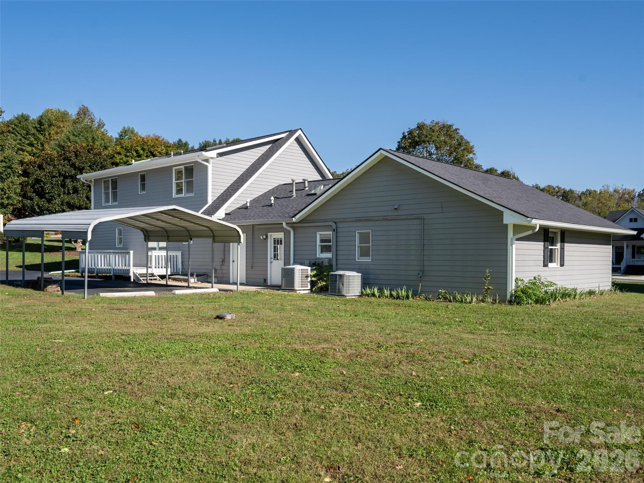 Multi-use spaces and room to grow! - 47 Cane Creek Circle, Fairview