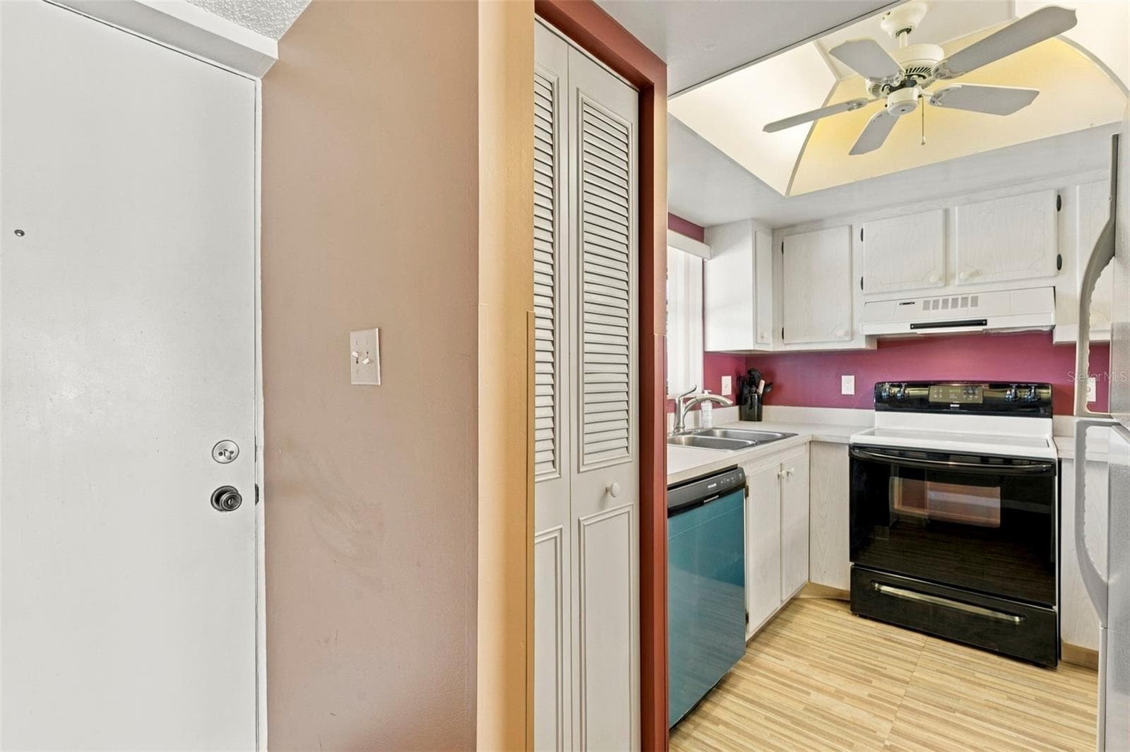 Condominium at 2400 WINDING CREEK BLVD #3-202, CLEARWATER, photo 5 of 45