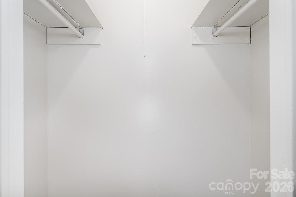 Spacious Closet - 57 19th Avenue NW, Hickory