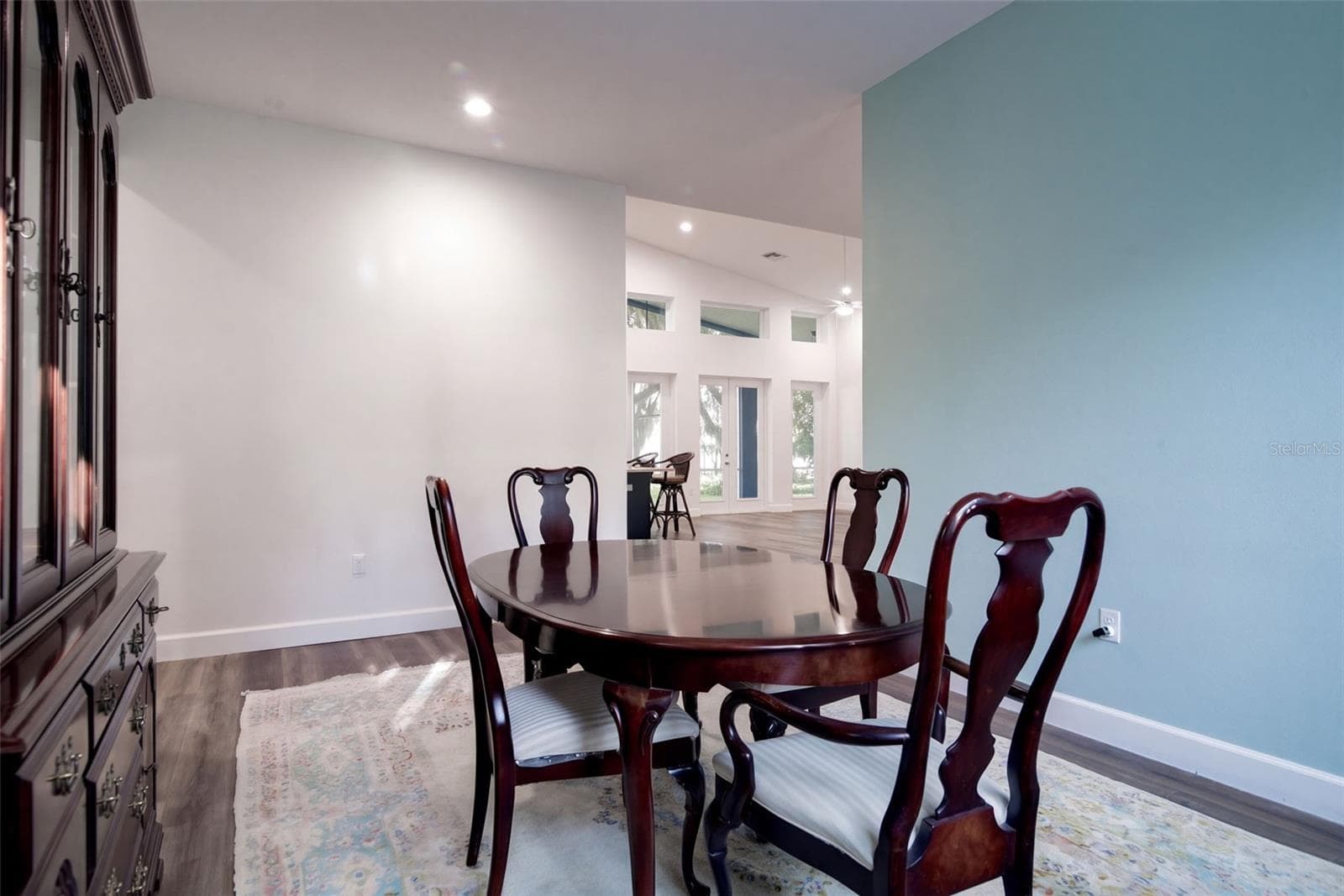Dining room opens to the foyer and great room for easy entertaining - 4410 CORLEY ISLAND RD, LEESBURG