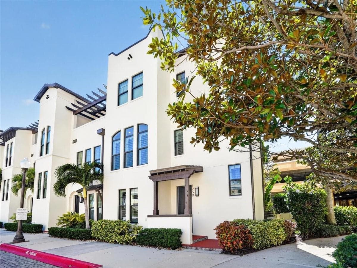 Townhouse at 1250 MAY LN, SARASOTA, photo 5 of 63