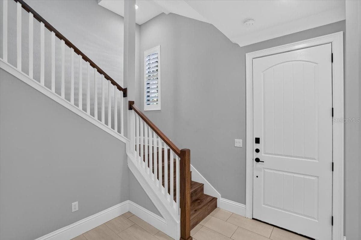 Townhouse at 1250 MAY LN, SARASOTA, photo 9 of 63