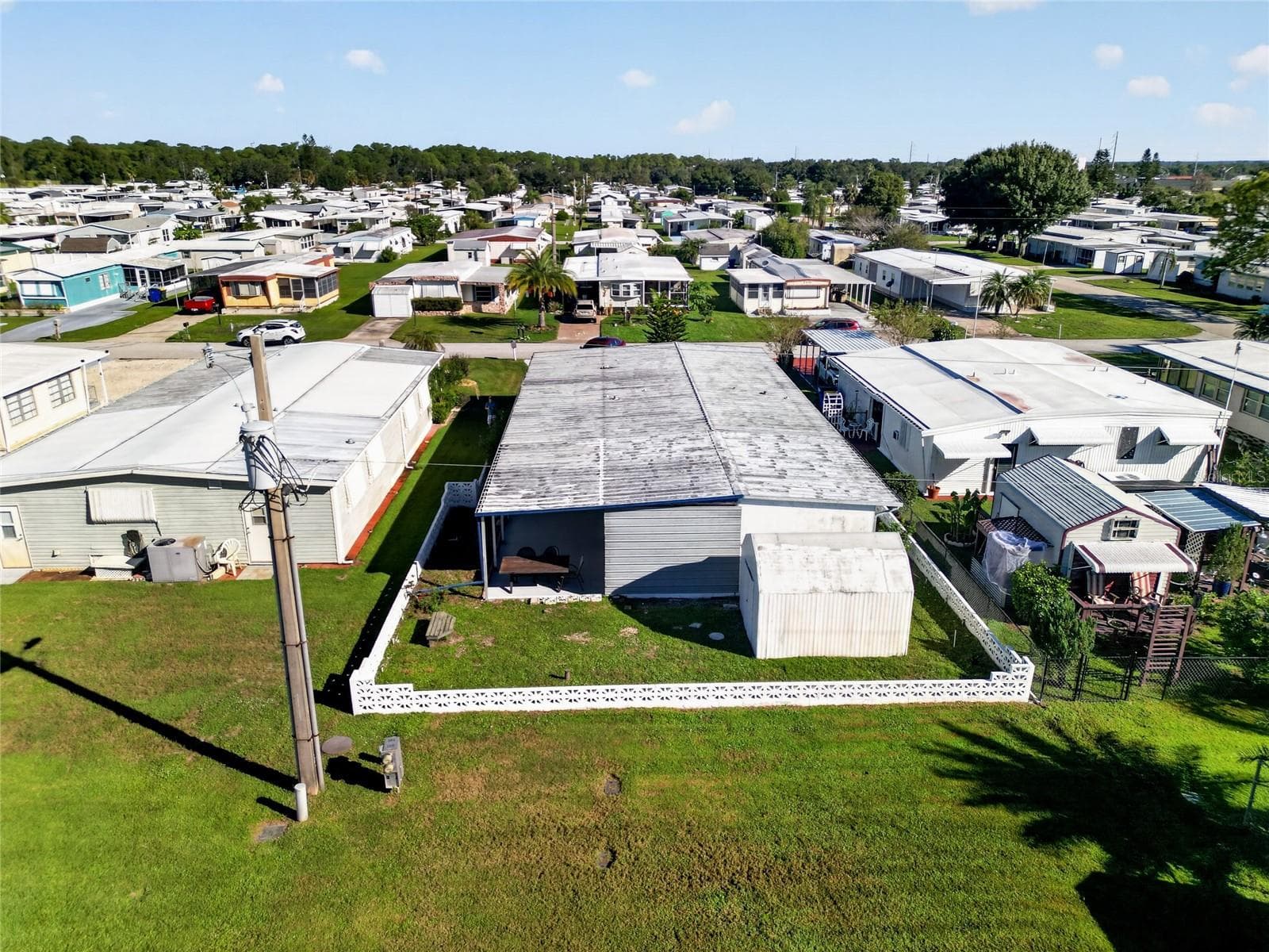 Exterior multi-purpose shed - 3503 NEW YORK AVE, SEBRING