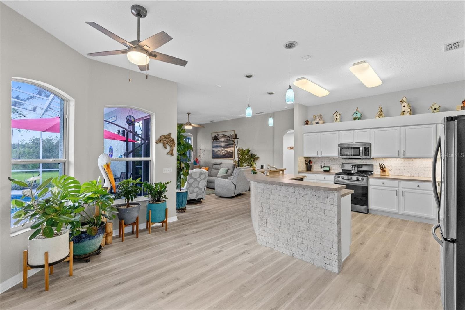 Kitchen w. Bar and Eating Area - 631 COPPER BEECH BLVD, DELTONA