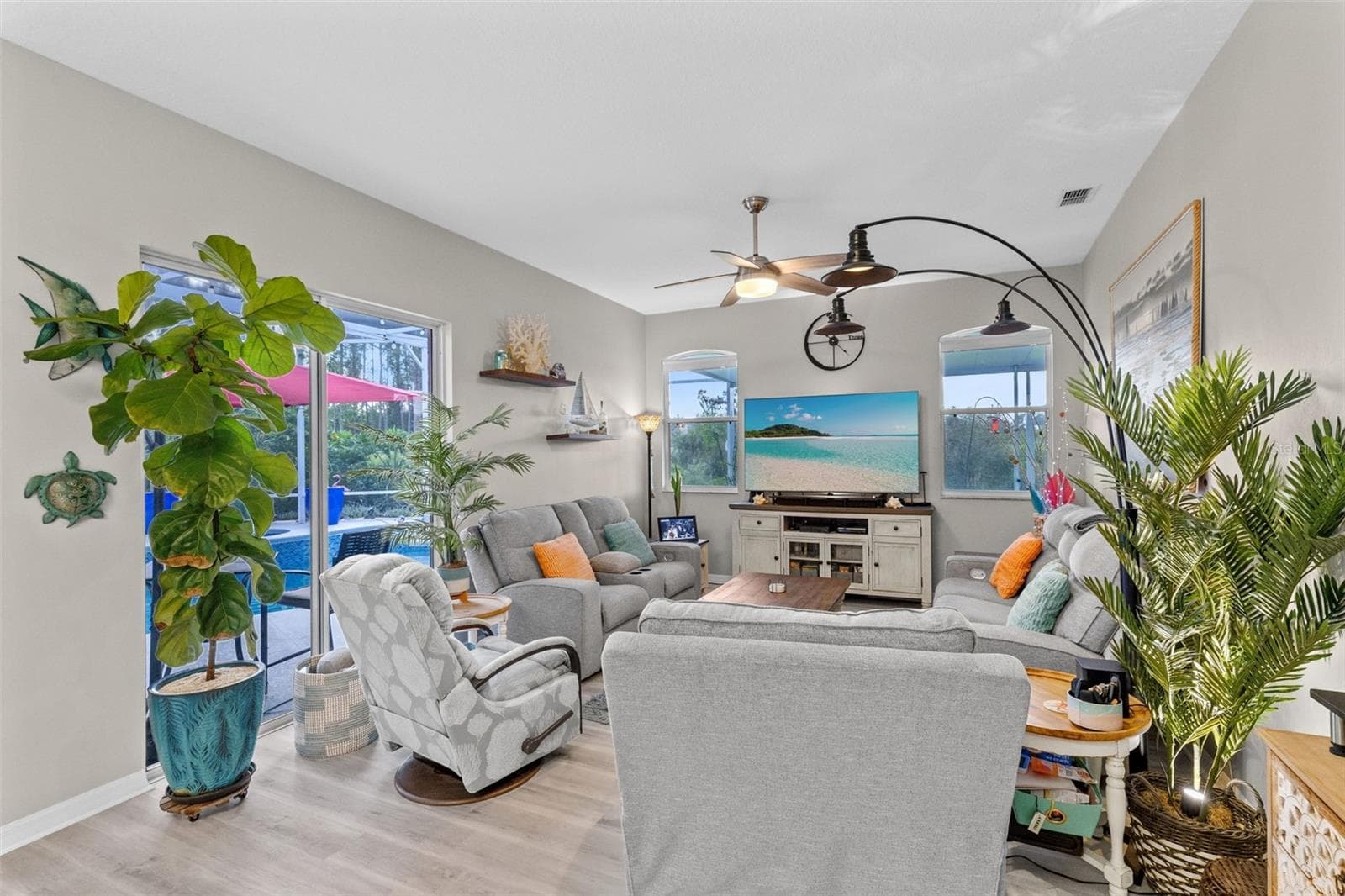 Second Living Room w. Lake Views - 631 COPPER BEECH BLVD, DELTONA