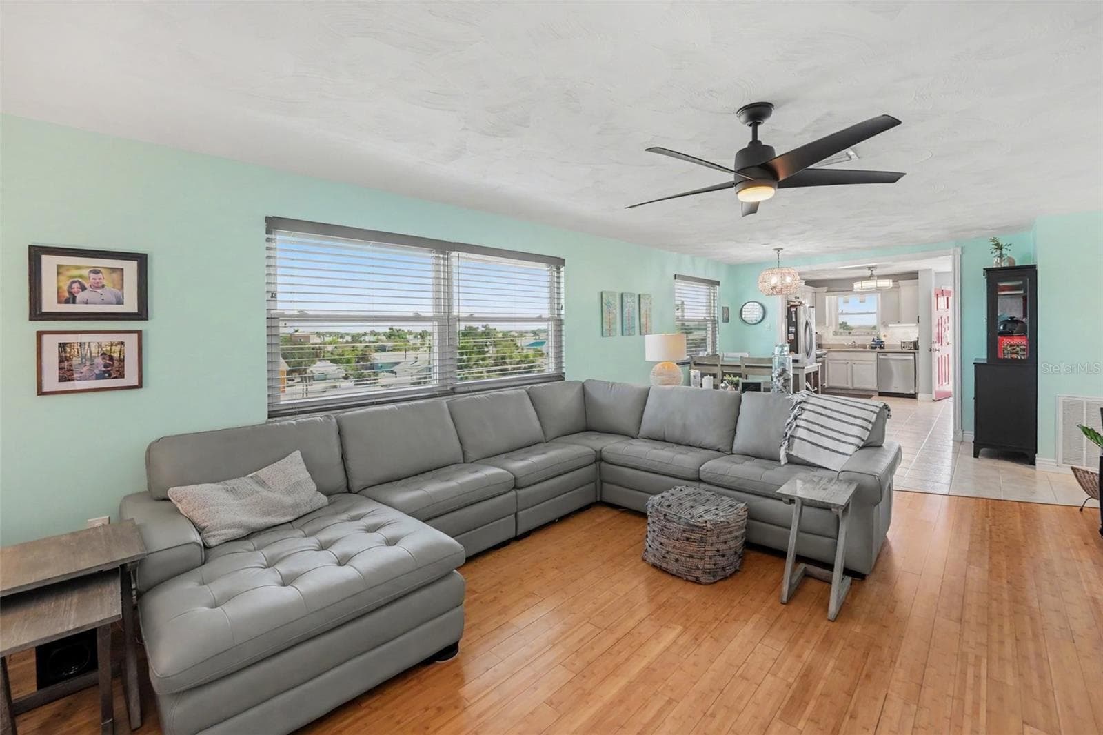 Family Room - 3114 59TH ST S #401, GULFPORT