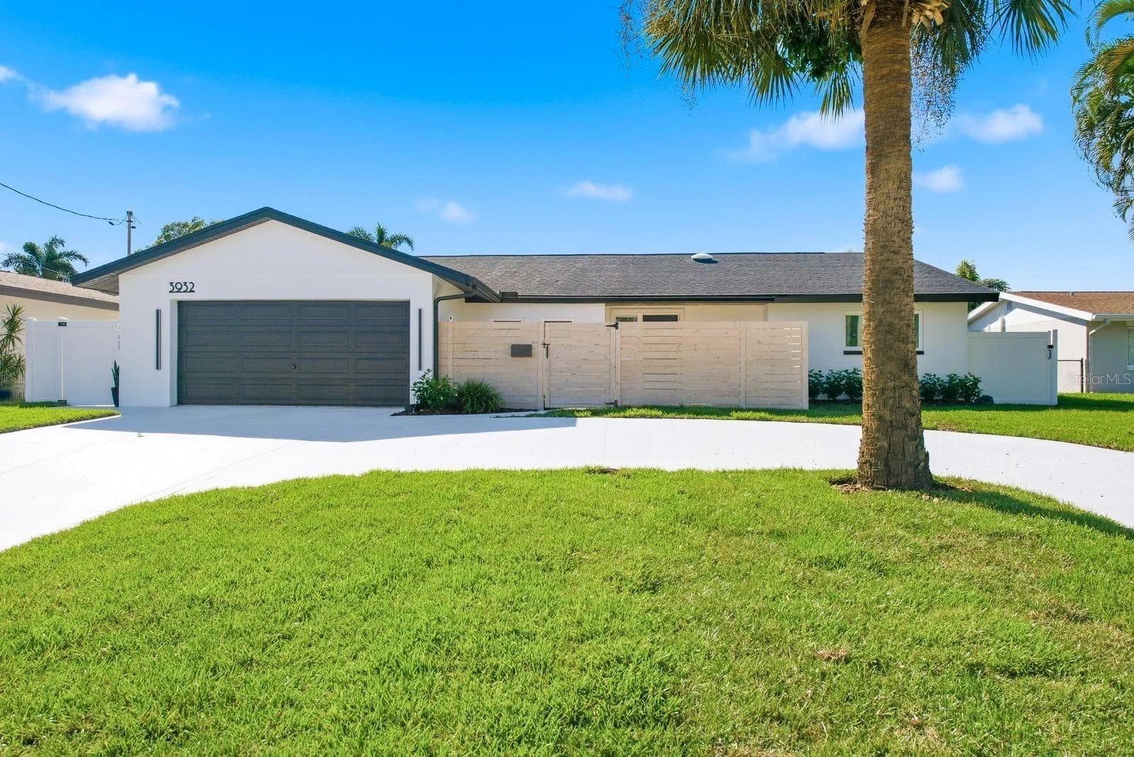 Single Family Residence at 3932 SHORE ACRES BLVD NE, ST PETERSBURG, photo 2 of 44