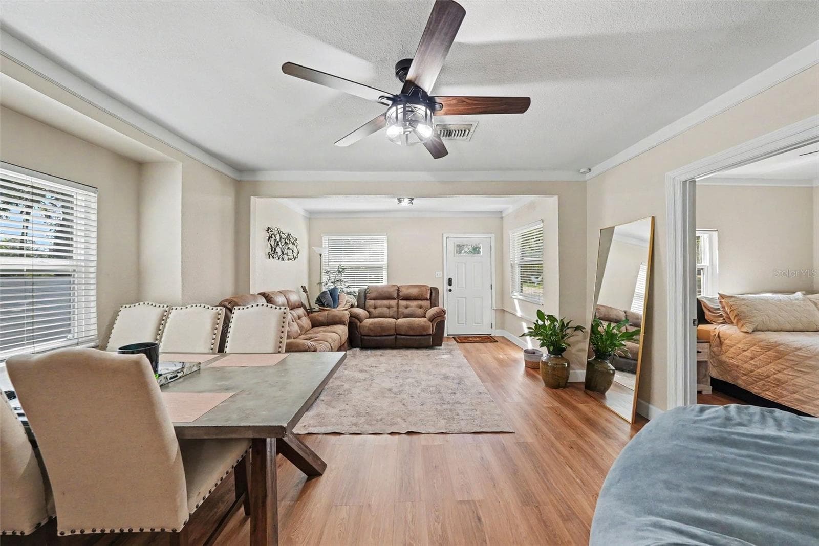 Single Family Residence at 453 41ST AVE S, ST PETERSBURG, photo 6 of 23