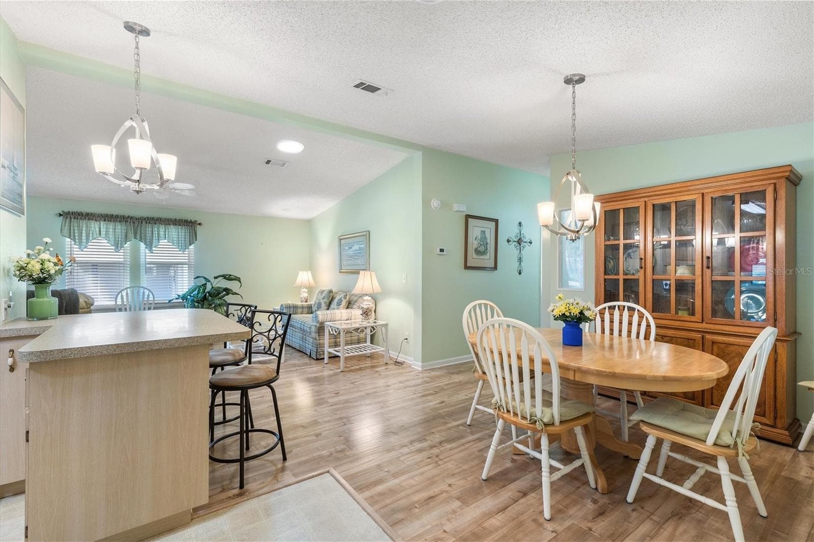 Dining Room - 1228 PALMETTO DR, LADY LAKE