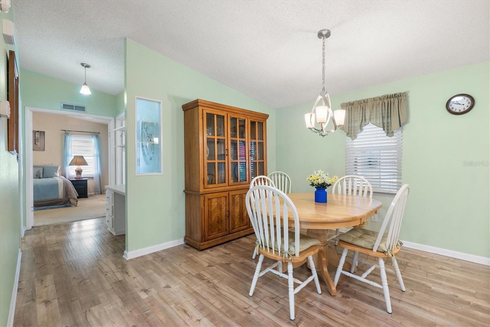 Dining Room - 1228 PALMETTO DR, LADY LAKE