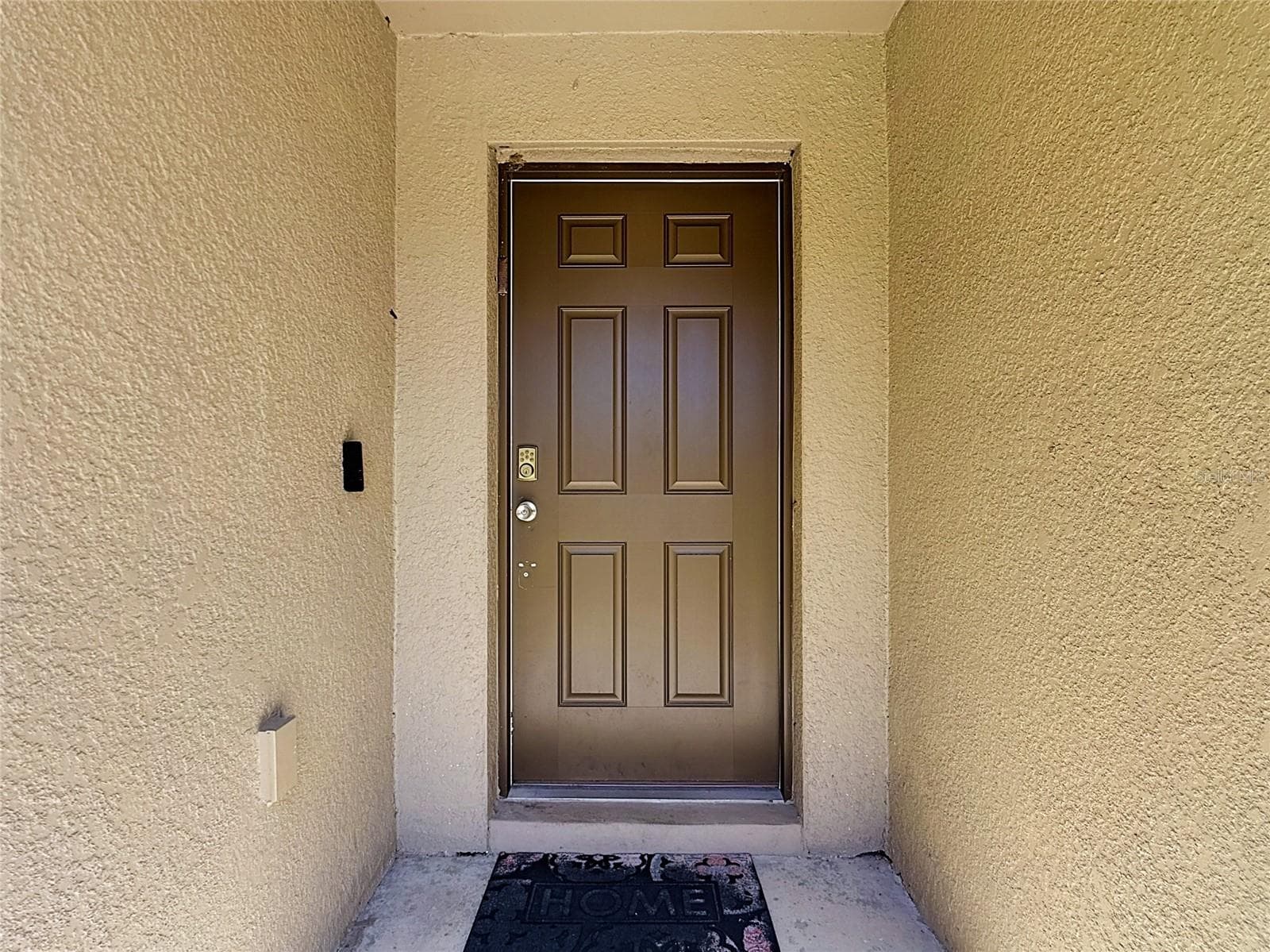 Single Family Residence at 536 BRISTOL CIR, KISSIMMEE, photo 2 of 55