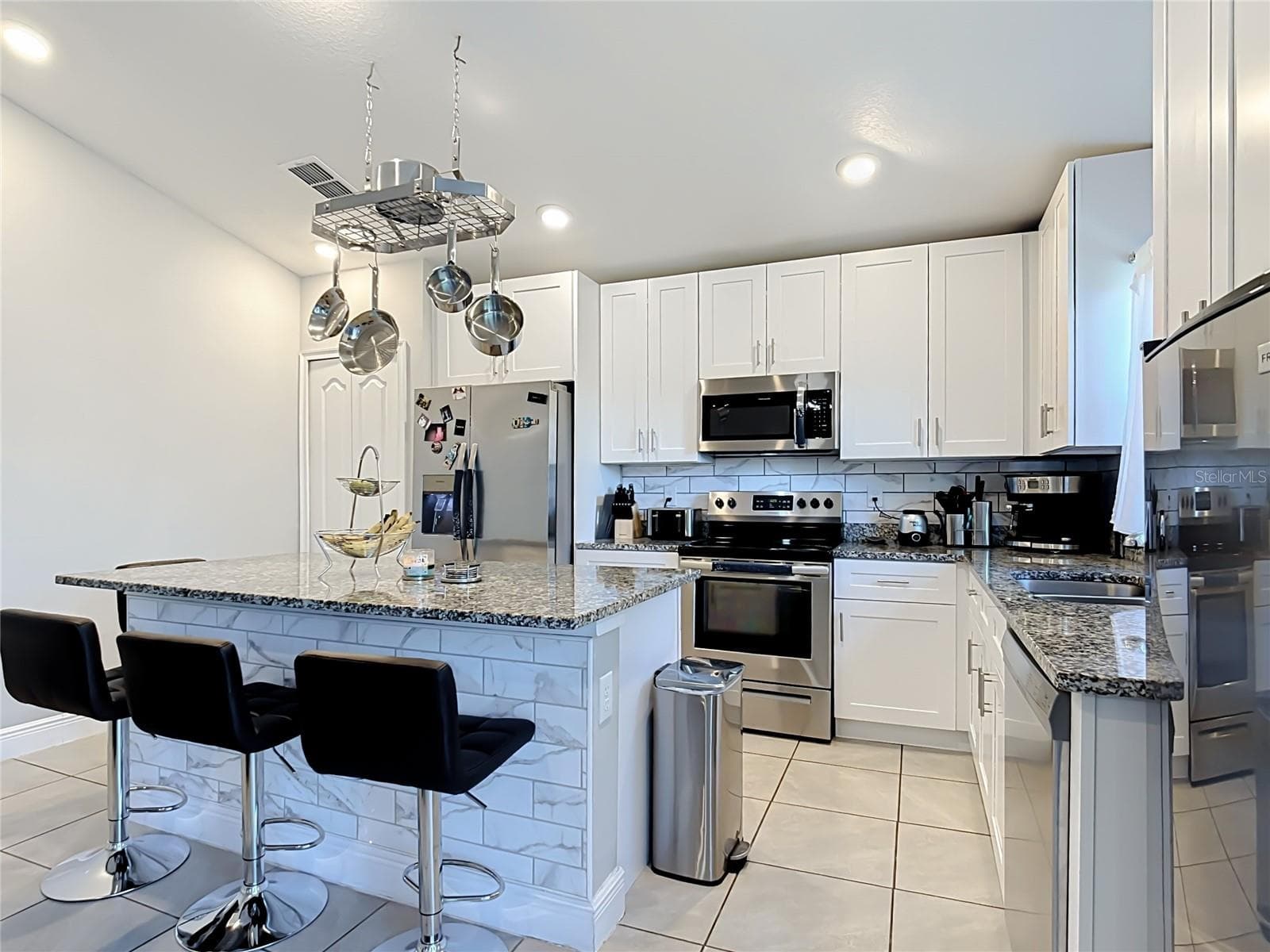 Single Family Residence at 536 BRISTOL CIR, KISSIMMEE, photo 23 of 55