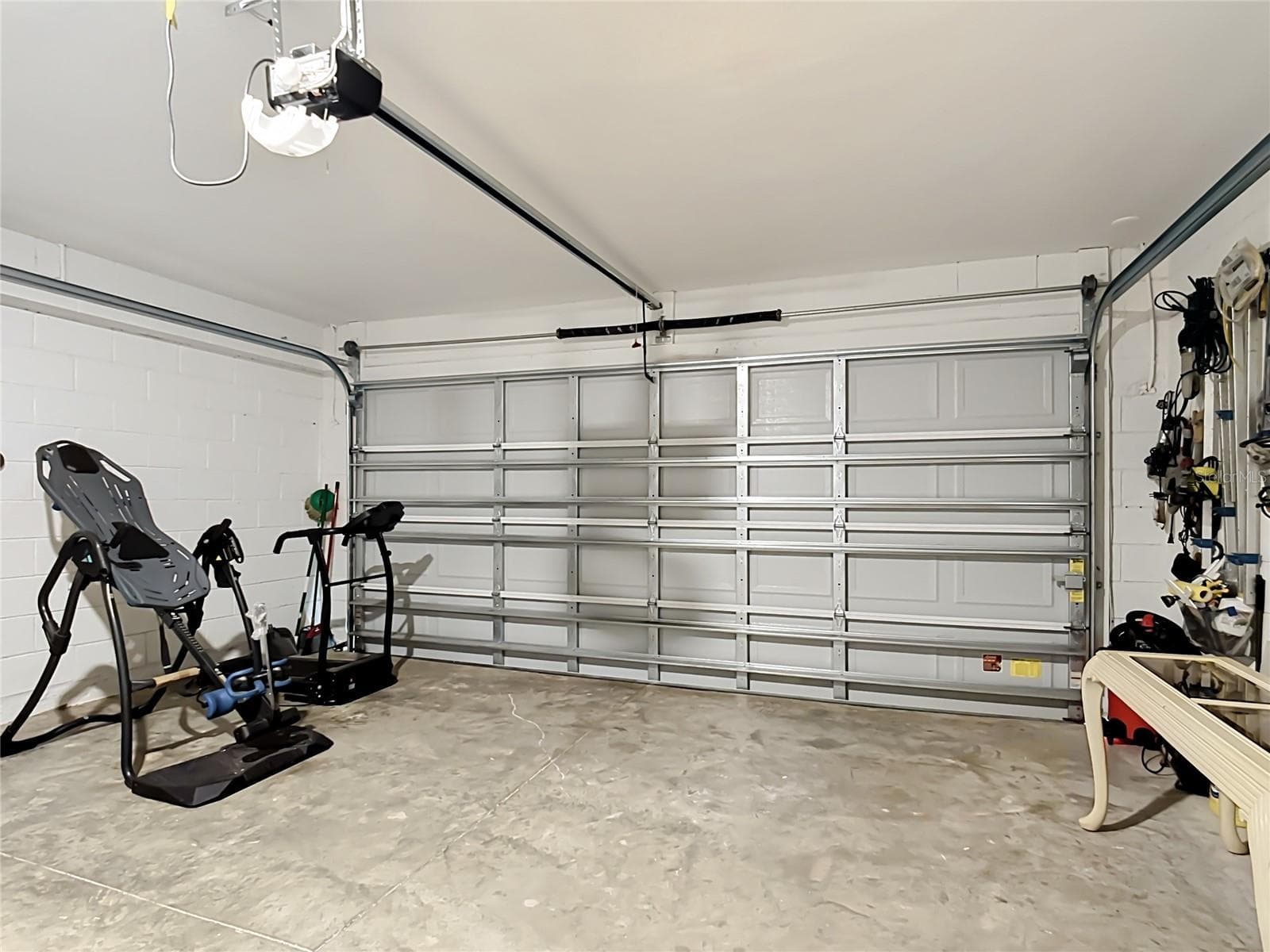 Single Family Residence at 536 BRISTOL CIR, KISSIMMEE, photo 43 of 55