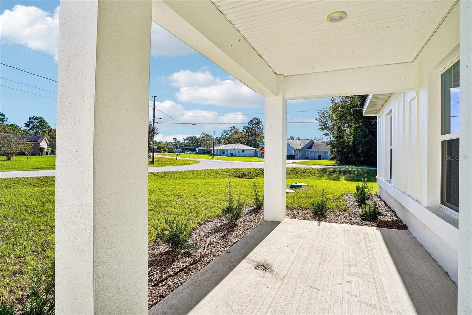 Single Family Residence at 8 HEMLOCK LOOP CRSE, OCALA, photo 6 of 53