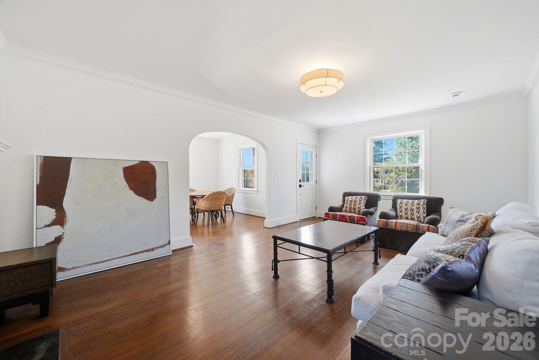 Unit B living room - 1307 S Kings Drive, Charlotte