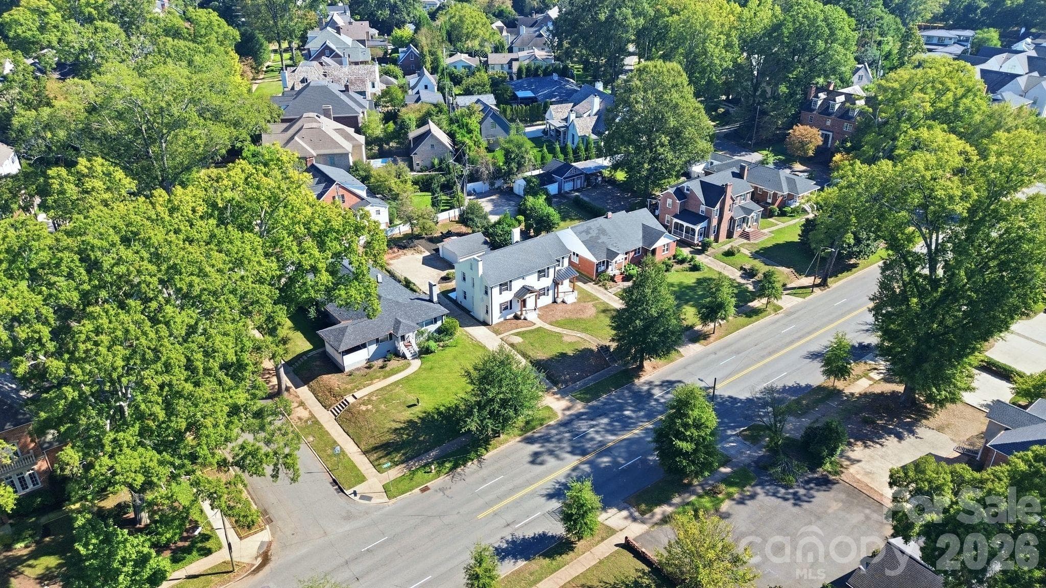 Duplex at 1307 S Kings Drive, Charlotte, photo 36 of 40