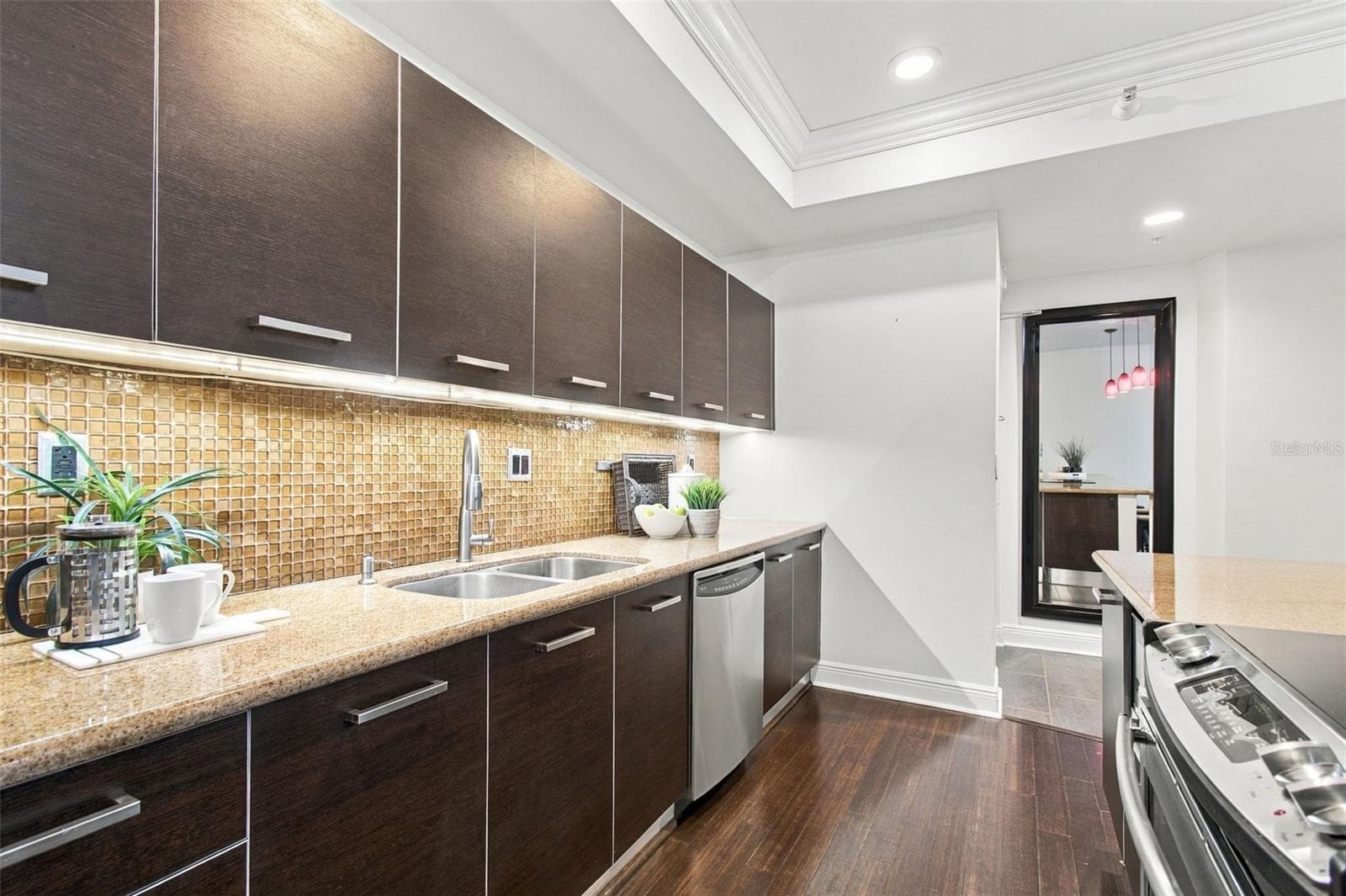 Condominium at 205 5TH AVE N #201, ST PETERSBURG, photo 13 of 40