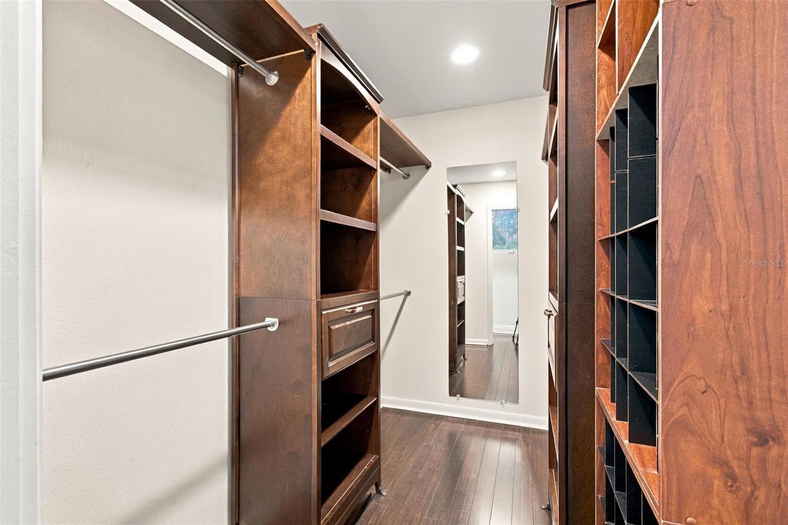 Condominium at 205 5TH AVE N #201, ST PETERSBURG, photo 22 of 40