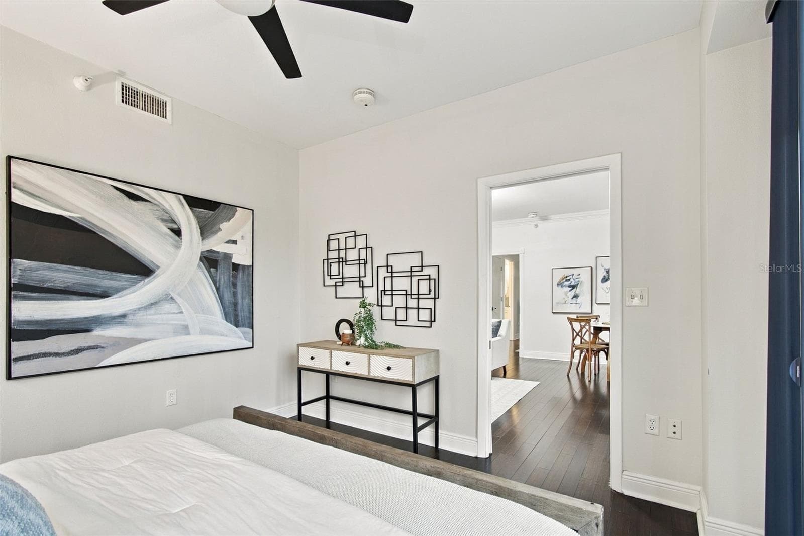 Condominium at 205 5TH AVE N #201, ST PETERSBURG, photo 27 of 40