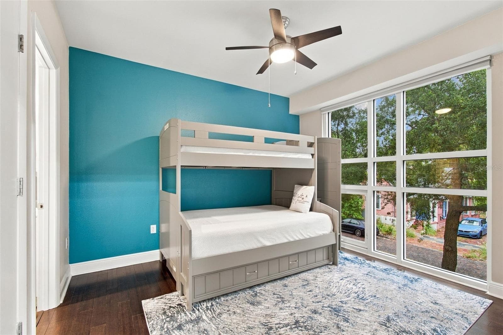 Condominium at 205 5TH AVE N #201, ST PETERSBURG, photo 28 of 40