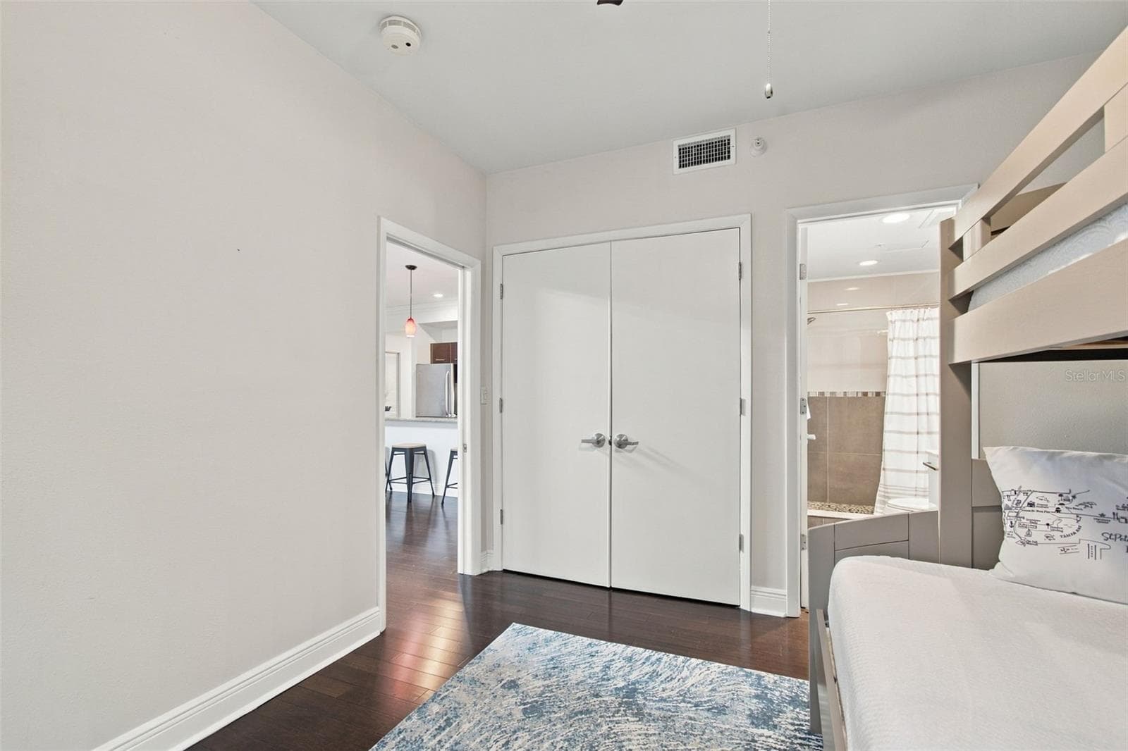 Condominium at 205 5TH AVE N #201, ST PETERSBURG, photo 29 of 40