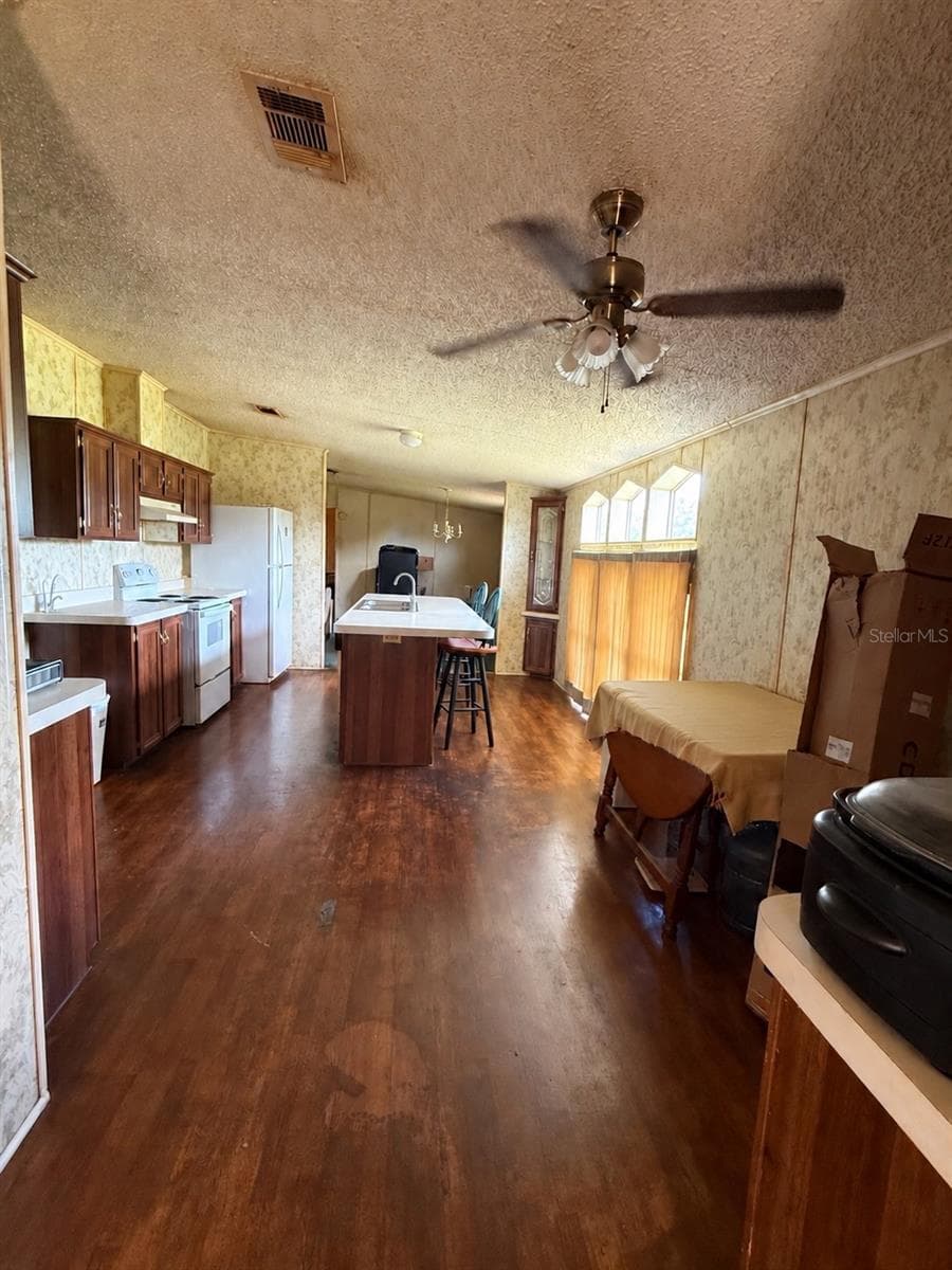 Dinning area - 4060 PACKARD AVE, ST CLOUD