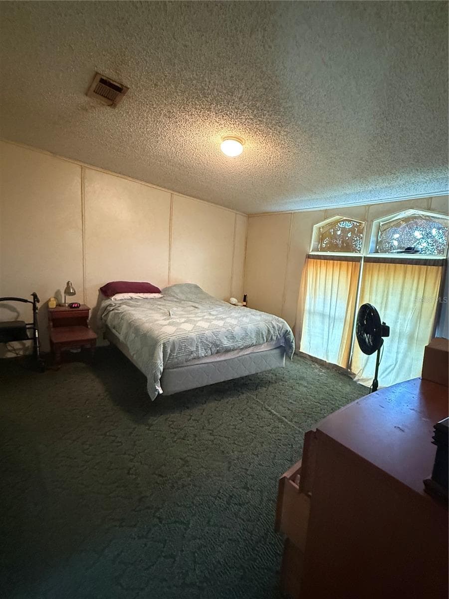 Main bed - 4060 PACKARD AVE, ST CLOUD