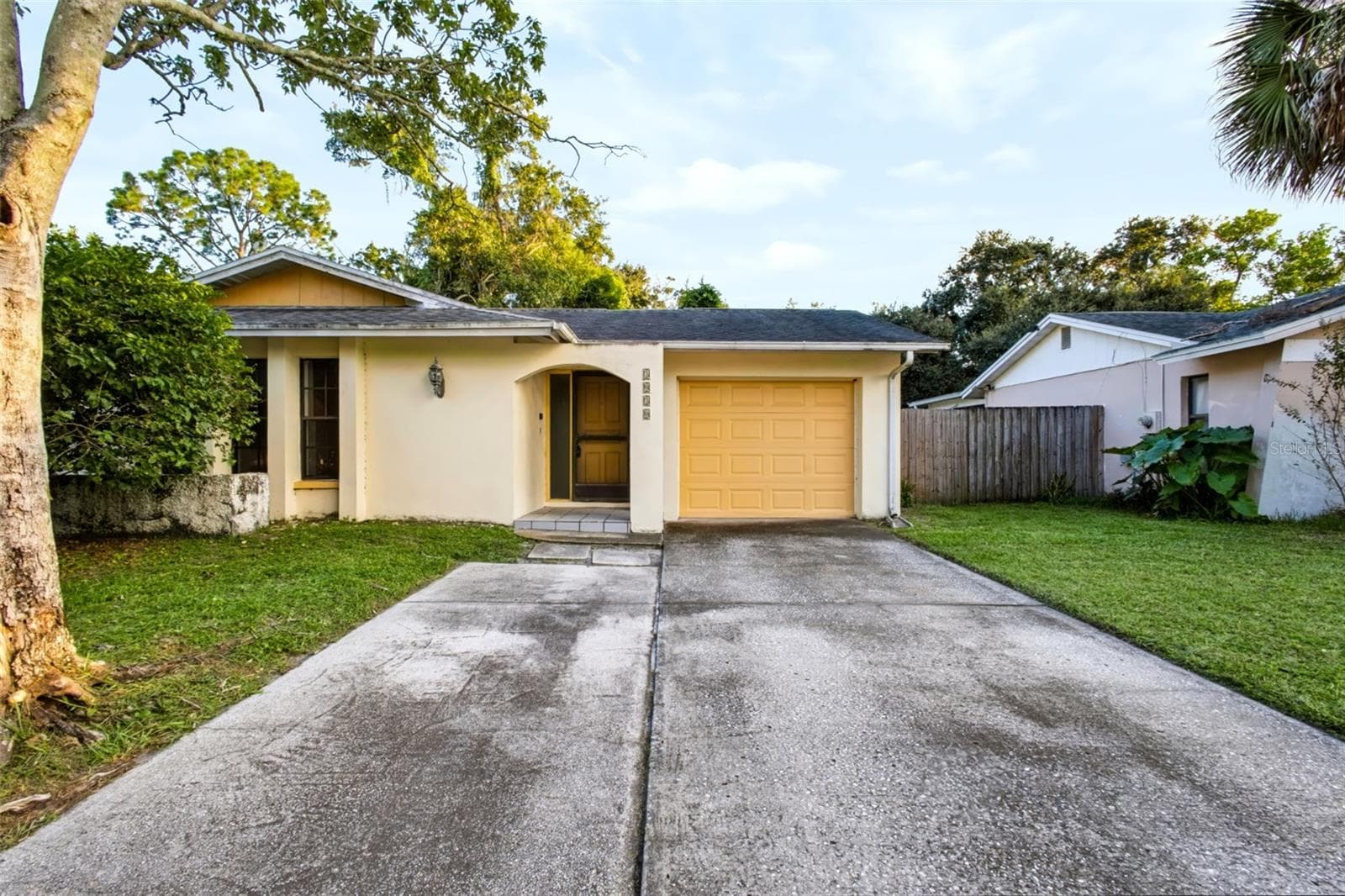 3030 CYPRESS GREEN DR