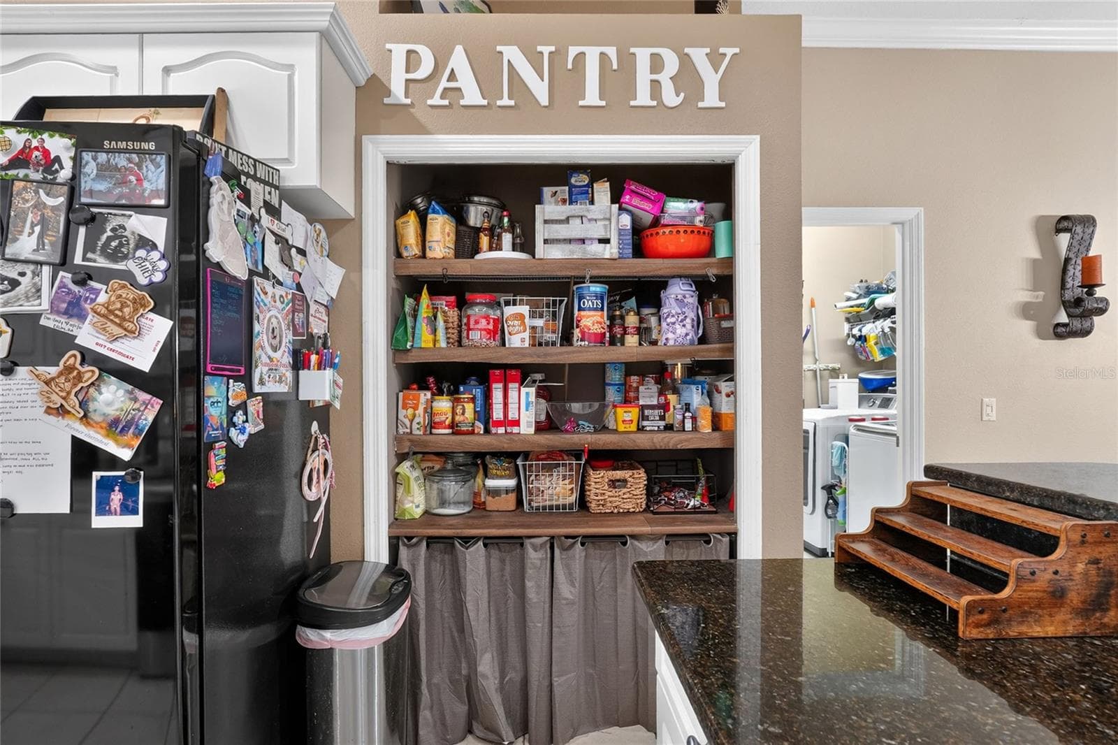 Pantry - 4434 WINDING OAKS CIR, MULBERRY