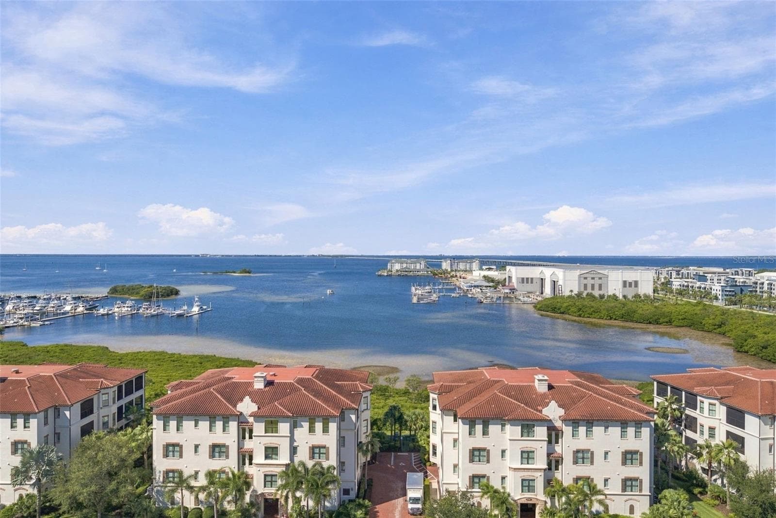 Condominium at 5713 BOWEN DANIEL DR #1206, TAMPA, photo 8 of 70