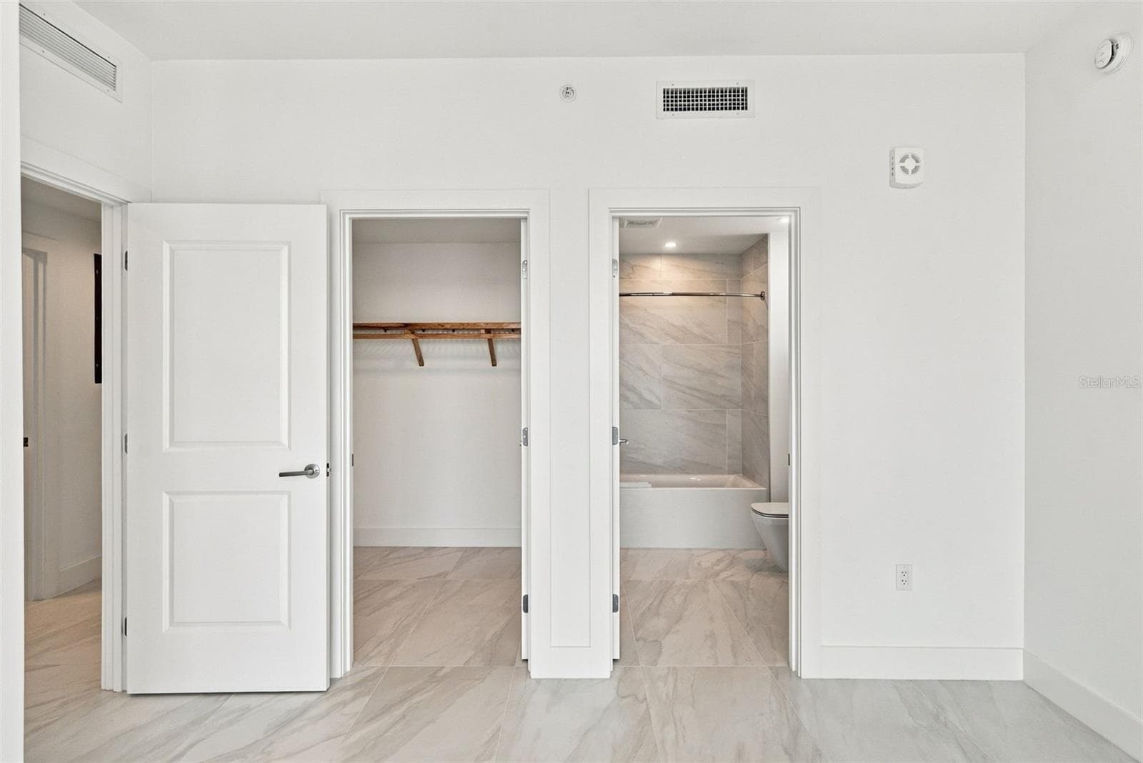 Condominium at 5713 BOWEN DANIEL DR #1206, TAMPA, photo 28 of 70