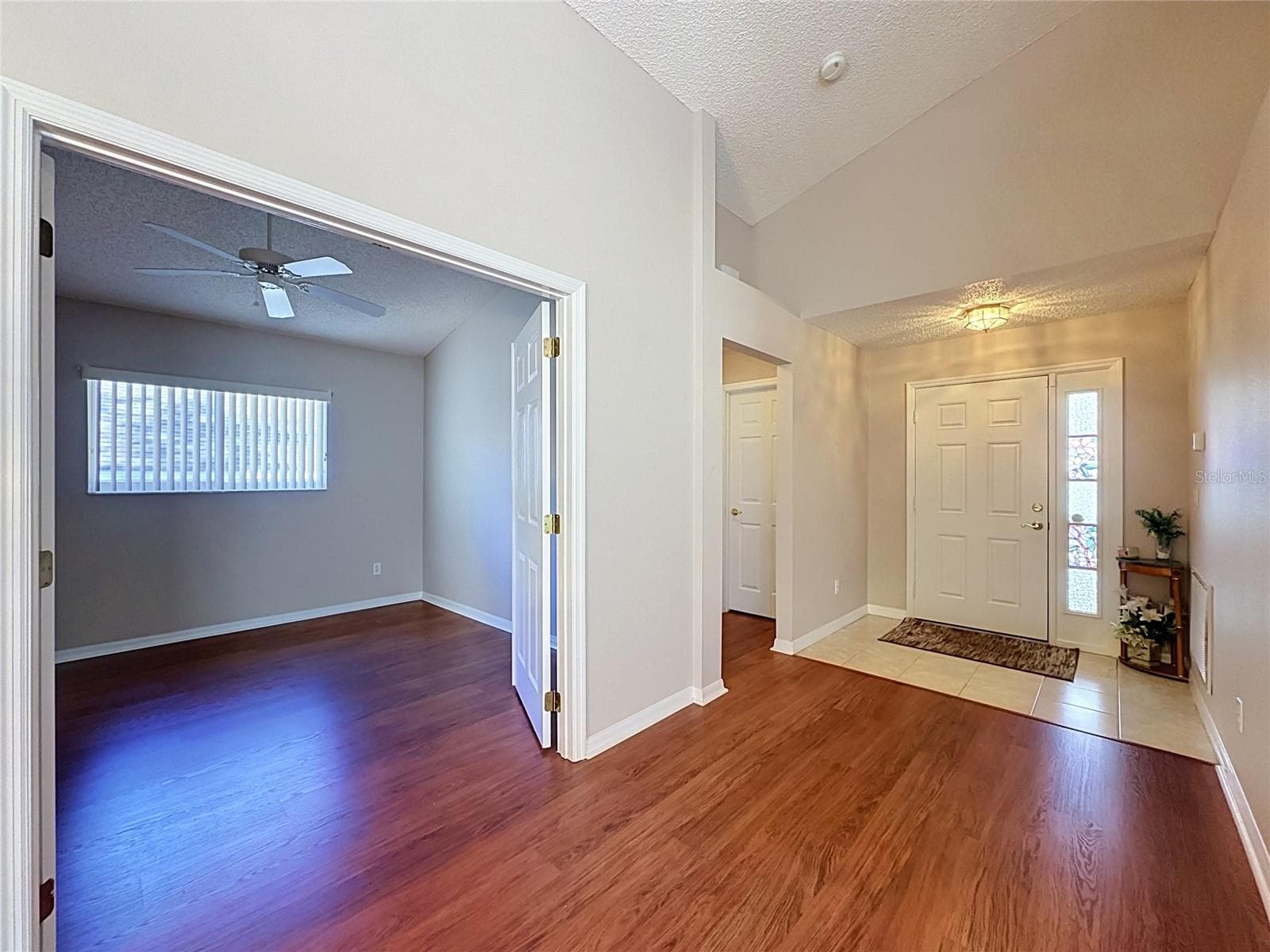 Den - 4004 CAPLAND AVE, CLERMONT