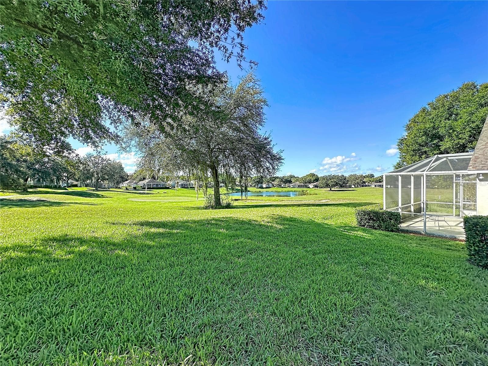 Backyard Golf Course & Pond View - 4004 CAPLAND AVE, CLERMONT