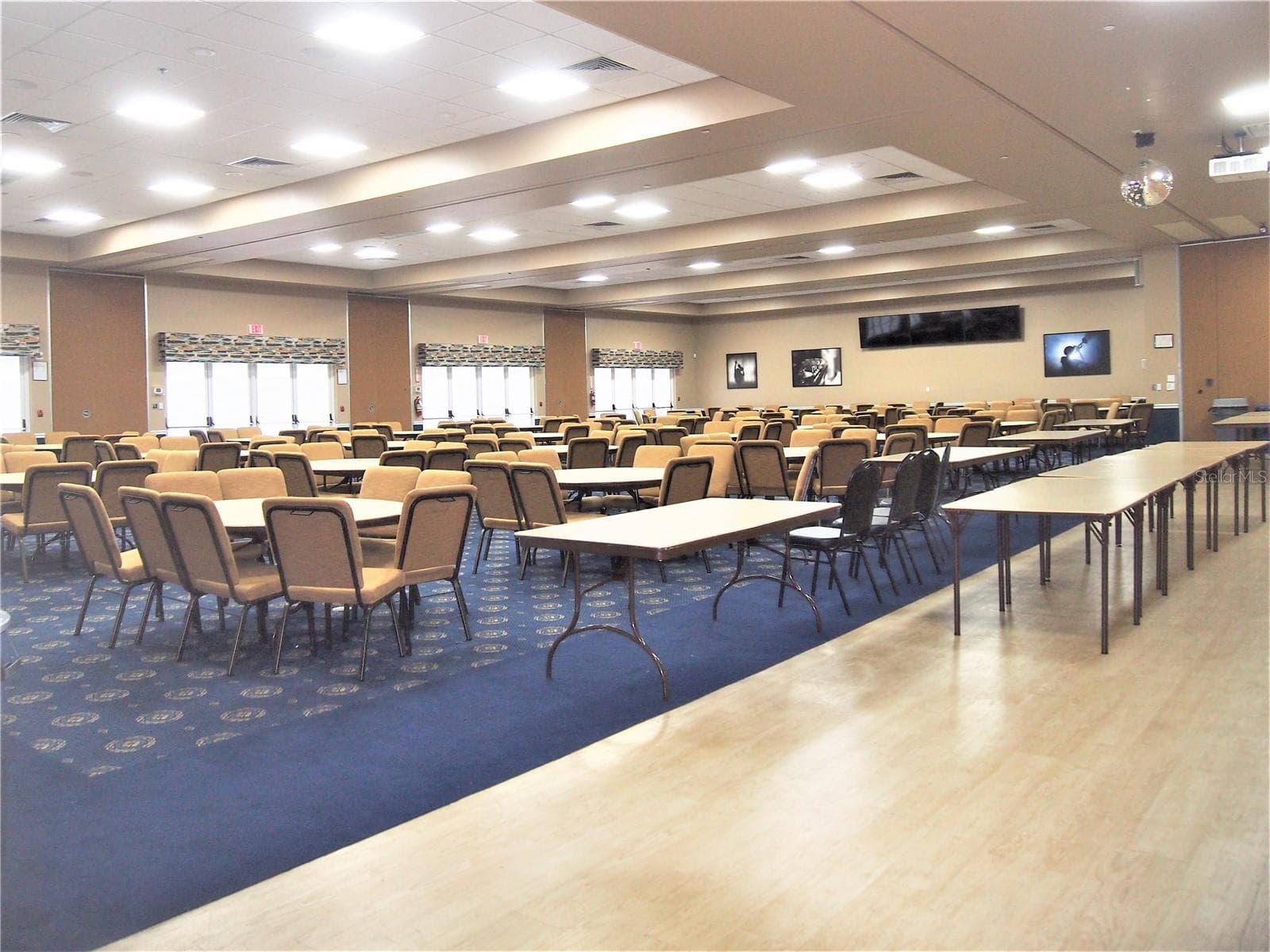 Ballroom area - 4004 CAPLAND AVE, CLERMONT