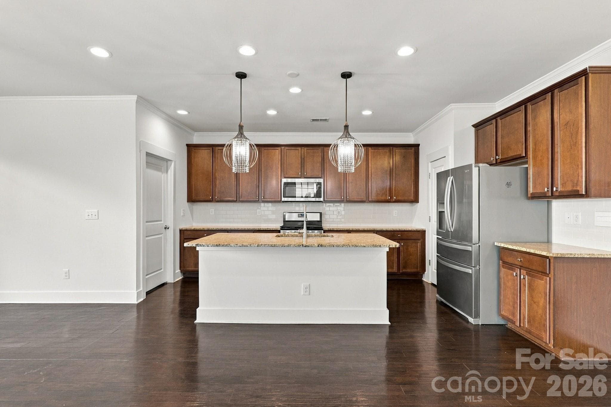 Single Family Residence at 2311 Woodward Avenue, Charlotte, photo 6 of 33