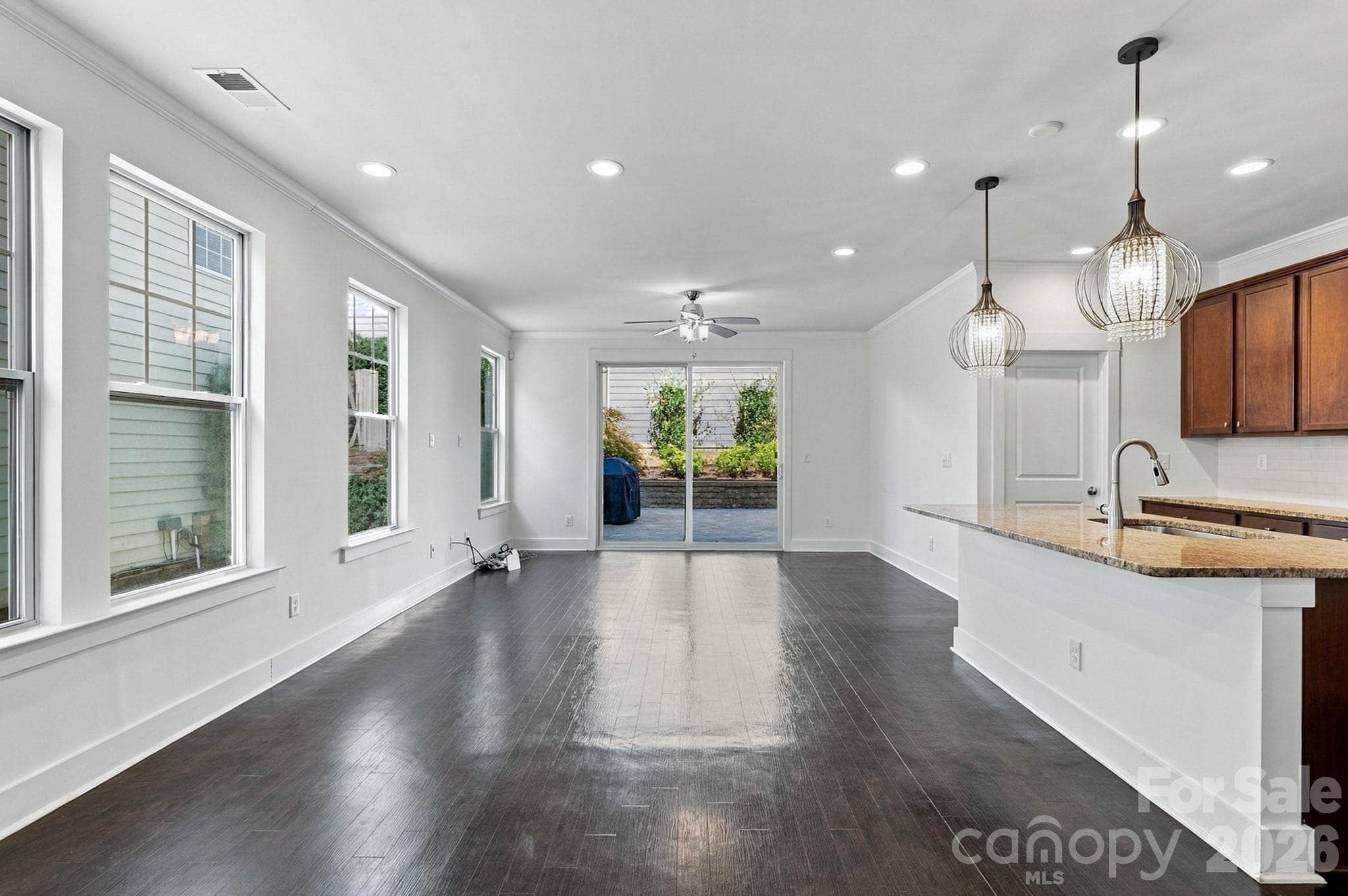 Single Family Residence at 2311 Woodward Avenue, Charlotte, photo 11 of 33