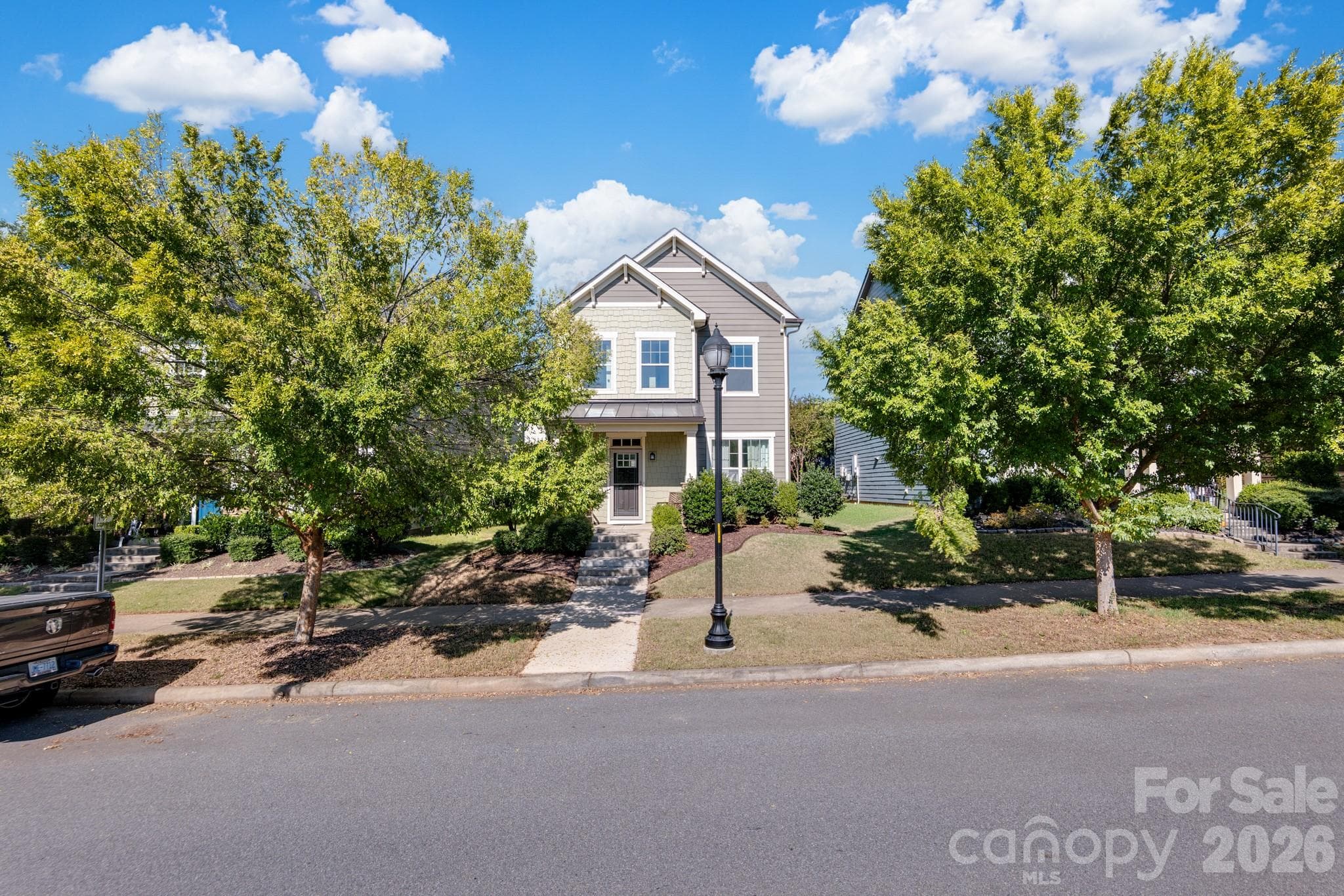 Single Family Residence at 2311 Woodward Avenue, Charlotte, photo 31 of 33